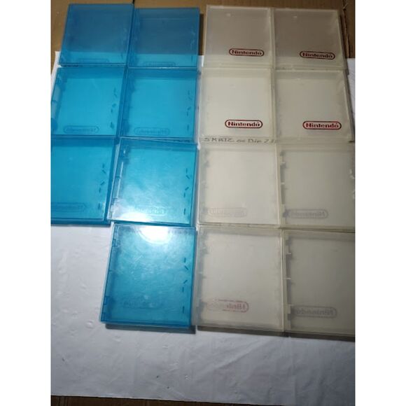 Vintage Lot of 15 Nintendo Hard Game Cases Clear & Blue - Picture 5 of 15